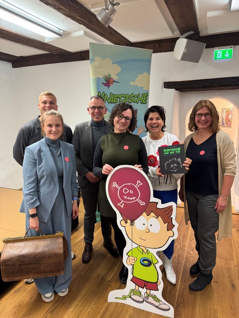 friedrichsohnstiftung und landrat sven hinterseh